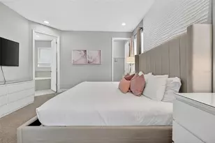 7666 Fairfax Dr, Kissimmee, FL 34747 - Photo 14