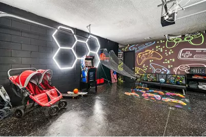 137 S Roma Way, Kissimmee, FL 34746 - Photo 22