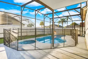 137 S Roma Way, Kissimmee, FL 34746 - Photo 36