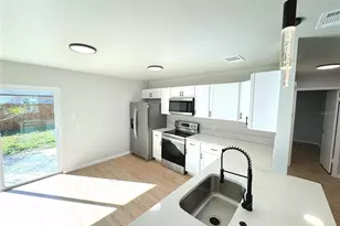 4732 Lighthouse Cir, Orlando, FL 32808 - Photo 10