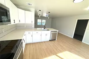 4732 Lighthouse Cir, Orlando, FL 32808 - Photo 8