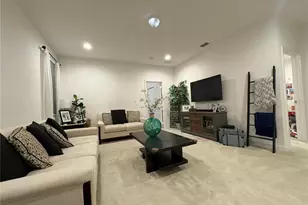 8205 Bayliss Ct, Orlando, FL 32825 - Photo 12