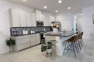 8205 Bayliss Ct, Orlando, FL 32825 - Photo 10
