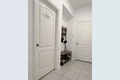 8205 Bayliss Court, Orlando, FL 32825 - Photo 12