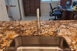 1706 S Lakeside Ct, Venice, FL 34293 - Photo 14