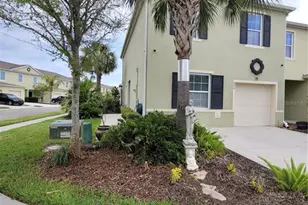 273 Arbor Lakes Dr, Davenport, FL 33896 - Photo 2