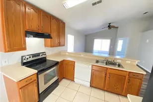 132 Rose Hill Trail, Sanford, FL 32773 - Photo 6