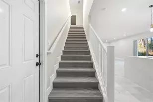 5663 W Central Ave, Orlando, FL 32811 - Photo 12