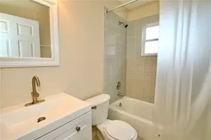 240 Boca Ciega Rd, Mascotte, FL 34753 - Photo 18