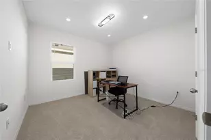 2815 Moulin Rd, Davenport, FL 33837 - Photo 24