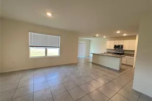 30915 Penny Surf Loop, Wesley Chapel, FL 33545 - Photo 4