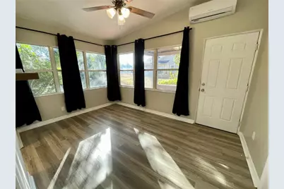 301 Avenue E, Chuluota, FL 32766 - Photo 18