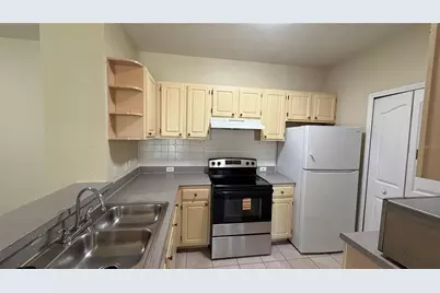 2537 Maitland Crossing Way #303, Orlando, FL 32810 - Photo 6