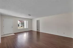 10814 Wheaton Ct, Orlando, FL 32821 - Photo 4