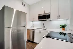 613 E Ridgewood St, Orlando, FL 32803 - Photo 10