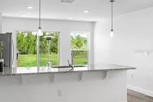 212 Miles Ct, Davenport, FL 33837 - Photo 6