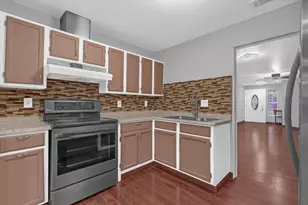 405 Latonia St, Kissimmee, FL 34741 - Photo 12