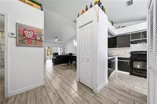 3198 Sandy Shore Ln, Kissimmee, FL 34743 - Photo 8