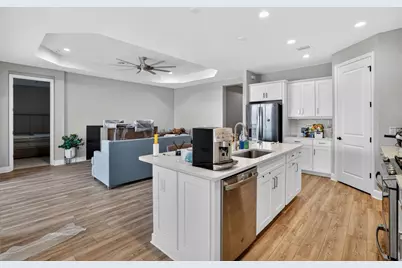 10710 Falling Leaf Court, Parrish, FL 34219 - Photo 4