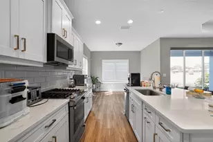 10710 Falling Leaf Ct, Parrish, FL 34219 - Photo 18