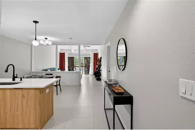 5356 Burning Tree Drive #D-07-2, Orlando, FL 32811 - Photo 4