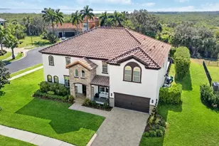 302 Coco Plum Ct, Oldsmar, FL 34677 - Photo 2