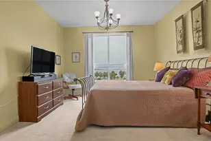 241 Riverside Dr, Daytona Beach, FL 32117 - Photo 18