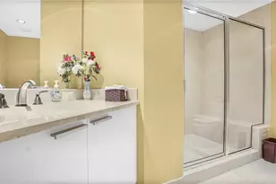 241 Riverside Dr, Daytona Beach, FL 32117 - Photo 28