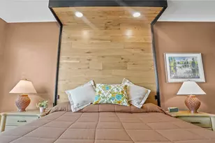 241 Riverside Dr, Daytona Beach, FL 32117 - Photo 10