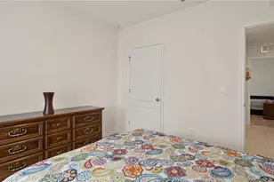 2429 White Poppy Dr, Kissimmee, FL 34747 - Photo 36