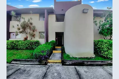 705 S Village Drive N #205, Saint Petersburg, FL 33716 - Photo 1