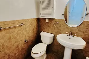 705 S Village Dr N, Saint Petersburg, FL 33716 - Photo 18