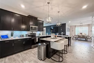 2537 Camden Park Cir, Davenport, FL 33837 - Photo 18