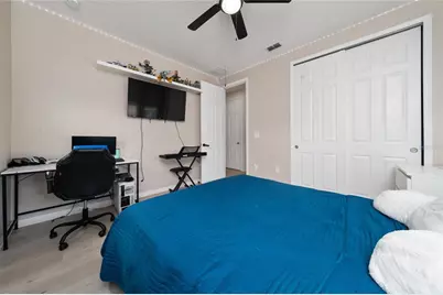 2424 Varenna Loop, Kissimmee, FL 34741 - Photo 18