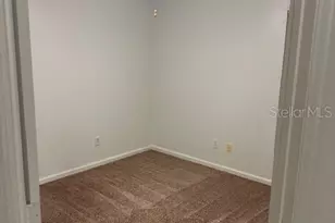 2507 Woods Edge Cir, Orlando, FL 32817 - Photo 4