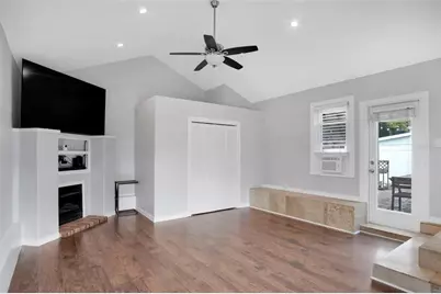 215 E Grant Street, Orlando, FL 32806 - Photo 20