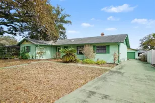 2429 S Myrtle Ave, Sanford, FL 32771 - Photo 2