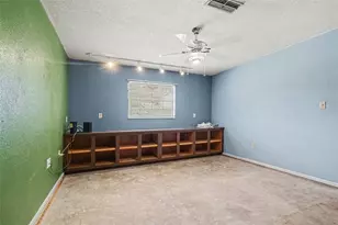 2429 S Myrtle Ave, Sanford, FL 32771 - Photo 16