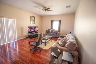 9931 Heron Pointe Dr, Orlando, FL 32832 - Photo 10