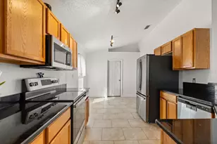 750 Welch Hill Cir, Apopka, FL 32712 - Photo 6