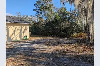 24 S Courtland Boulevard, Deltona, FL 32738 - Photo 8