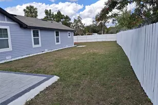 825 3rd St, Winter Haven, FL 33881 - Photo 2