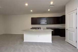 1570 Hubbell Rd, Wesley Chapel, FL 33543 - Photo 6