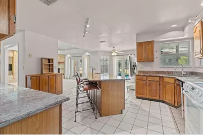 2220 Tournament Court, Kissimmee, FL 34746 - Photo 10