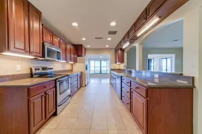 12255 Virginia Drive, Leesburg, FL 34788 - Photo 10