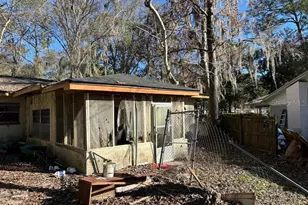 319 N Myrtle St, Starke, FL 32091 - Photo 12