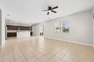 1709 Calm Waters Ct, Tavares, FL 32778 - Photo 6
