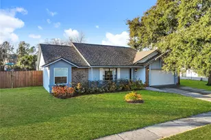 4637 Creekview Ln, Oviedo, FL 32765 - Photo 2