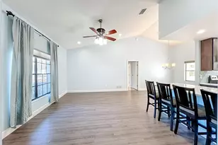 4637 Creekview Ln, Oviedo, FL 32765 - Photo 8