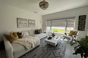 1289 Wispy Cypress Dr, Kissimmee, FL 34746 - Photo 2